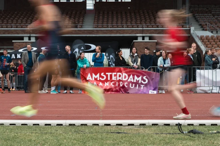 c1ece36d-20b1-40eb-84f0-4f8bd63cd5b0